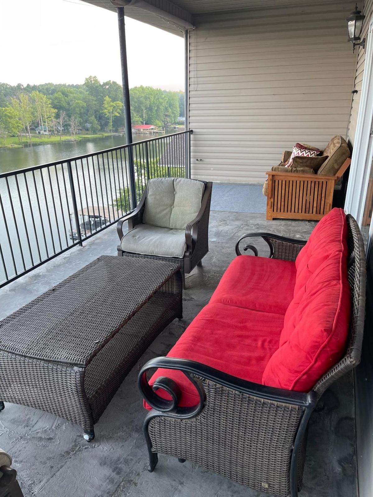 Brooklynn'S Bay, Elegant Lakefront Condo Retreat Hot Springs Exterior photo